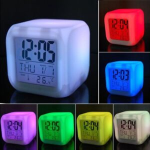 Dekorativna LED digitalna ura